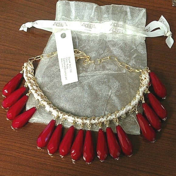 CLEARANCE Amrita Singh Gold Ruby Red Milly Necklace - Picture 2 of 2